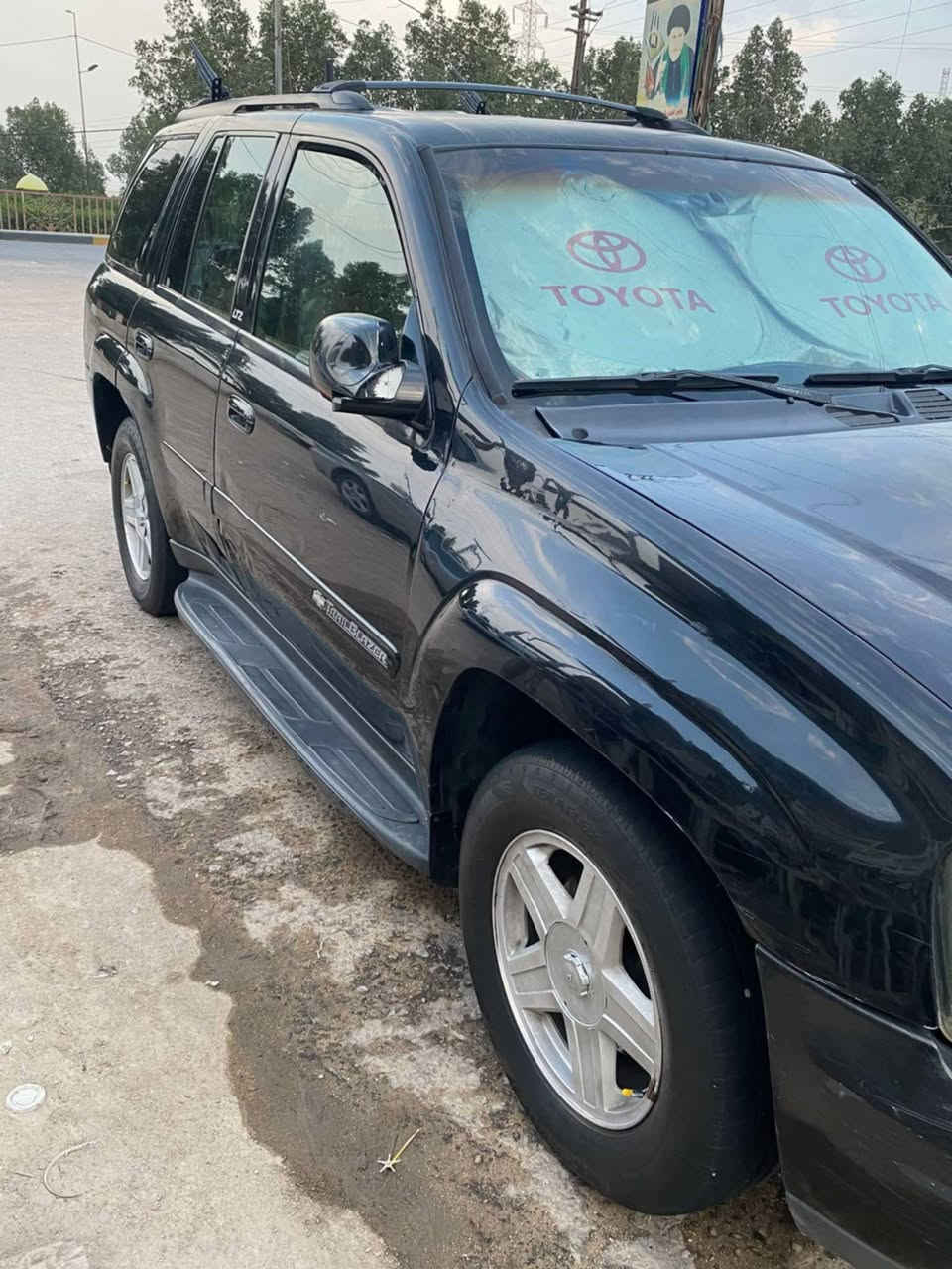 بلايزر ٢٠٠٢ للبيع رقم بصرة العنوان بصرة كرمة علي هاتف***********
