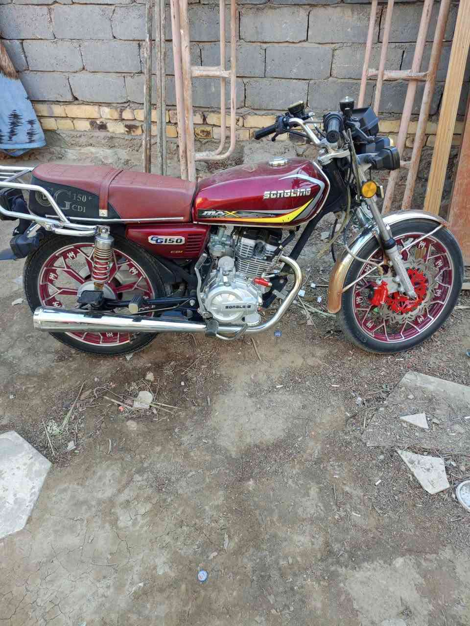 السلام عليكم من رخصت مدير الكروب هاي دراجه سفان للبيع الدراجه جديده موديل ٢٥ هاذه رقمى ‏‪***********‬‏
