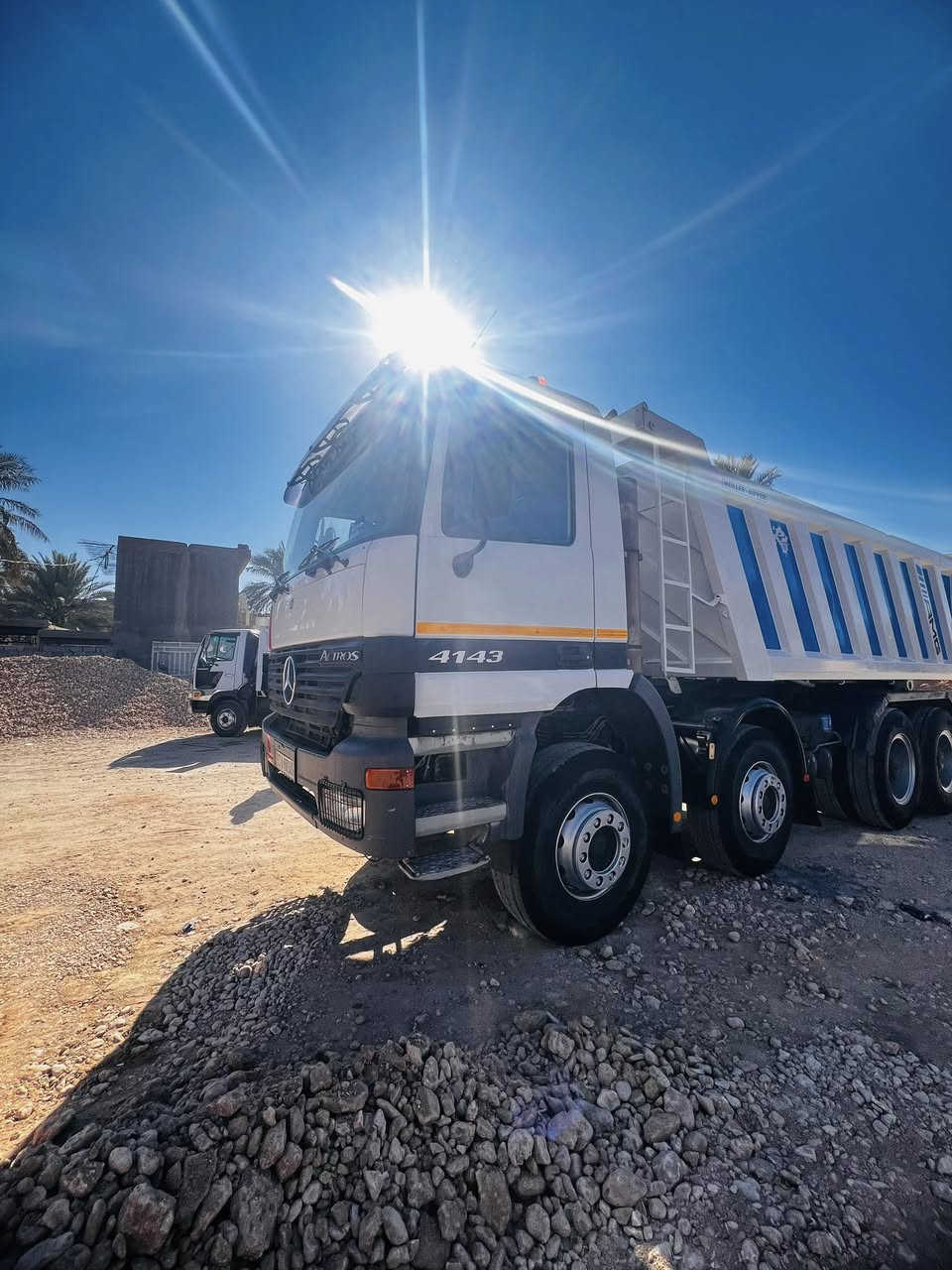 سلام عليكم اكتروز موديل ٢٠٠١ ابموديله كفاله عامه مكان بابل ***********
