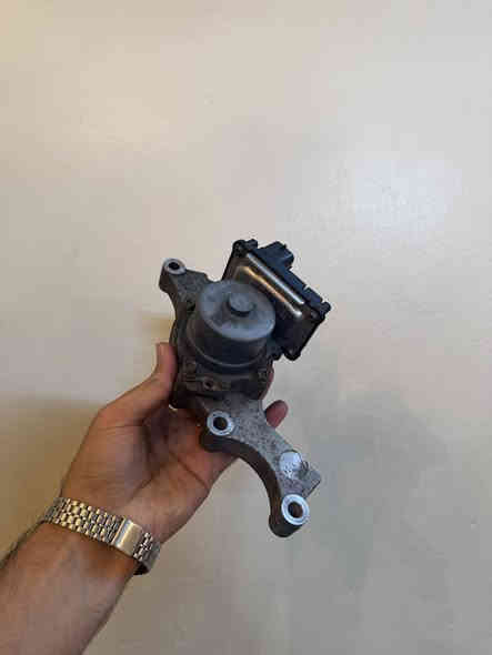 ادوات كيا صول 2024
قبق فيوزات 40 الف
نيكلات دعاميه 20 الف
كنترول كير 150 الف
لحيه دعاميه 50 الف
شباك رئيسي 75 الف

***********
