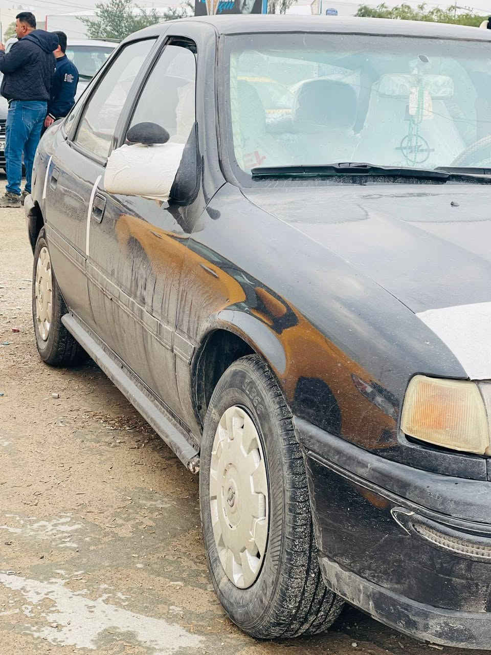 اوبل فكترا حجم 18 دوش المرغوب موديل 1992رقم اربيل دولي الجديد بأسمي شرط التحويل والغرامات
گير عادي
كابون بانزين بيها
صبغ جماليه فقط
مكان السياره كركوك 
السعر 45
للتواصل اتصل ***********
