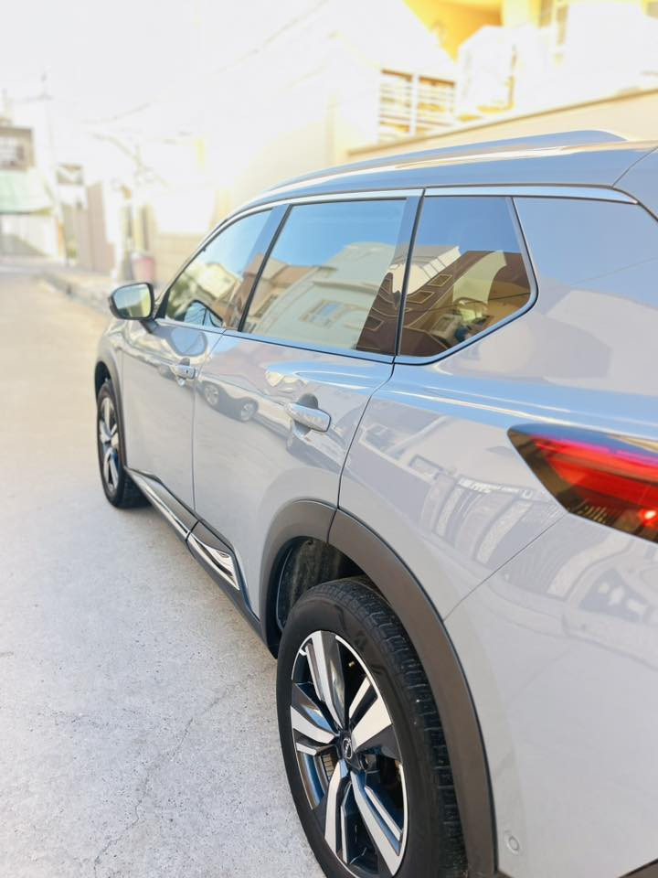 Nissan ROGUE SL AWD1.5litr torbo
نيسان روج 2032 فول موصفات فورويل4×4

٣سلندر توربو

1. بانوراما 

2. كامرات عدد 5 

3. ضرر خفيف 

4. لون اسمنتي مميز 

5. خمس وضعيات قيادة 

6. فور ويل 

7. نظام جبالي نظام سبورت نظام ايكو 

8. حساسات 360 درجه 

9. رادارت جوانب امامي خلفي 

10. بصمه تشغيل و ابواب

11. تشغيل عن بعد 

12. داخل لونين أسود و جوزي 

13. كشنات جلد + تدفئه 

14. كشنات خلفيه تدفئه 

15. بردات خلفيه بلاديه 

16. هند بريك بصمه 

17. اتو هولد 

18. اتو بارك 

19. تحديد مسار 

20. استيران D سبورت 

21. صندوق كهرباء 

22. ماشية64الف جديده جداً 

23. حادث خفيف 

24. رقم اربيل باسمي تحويل مباشر  

26.الاستفسار***********//وطس اب
