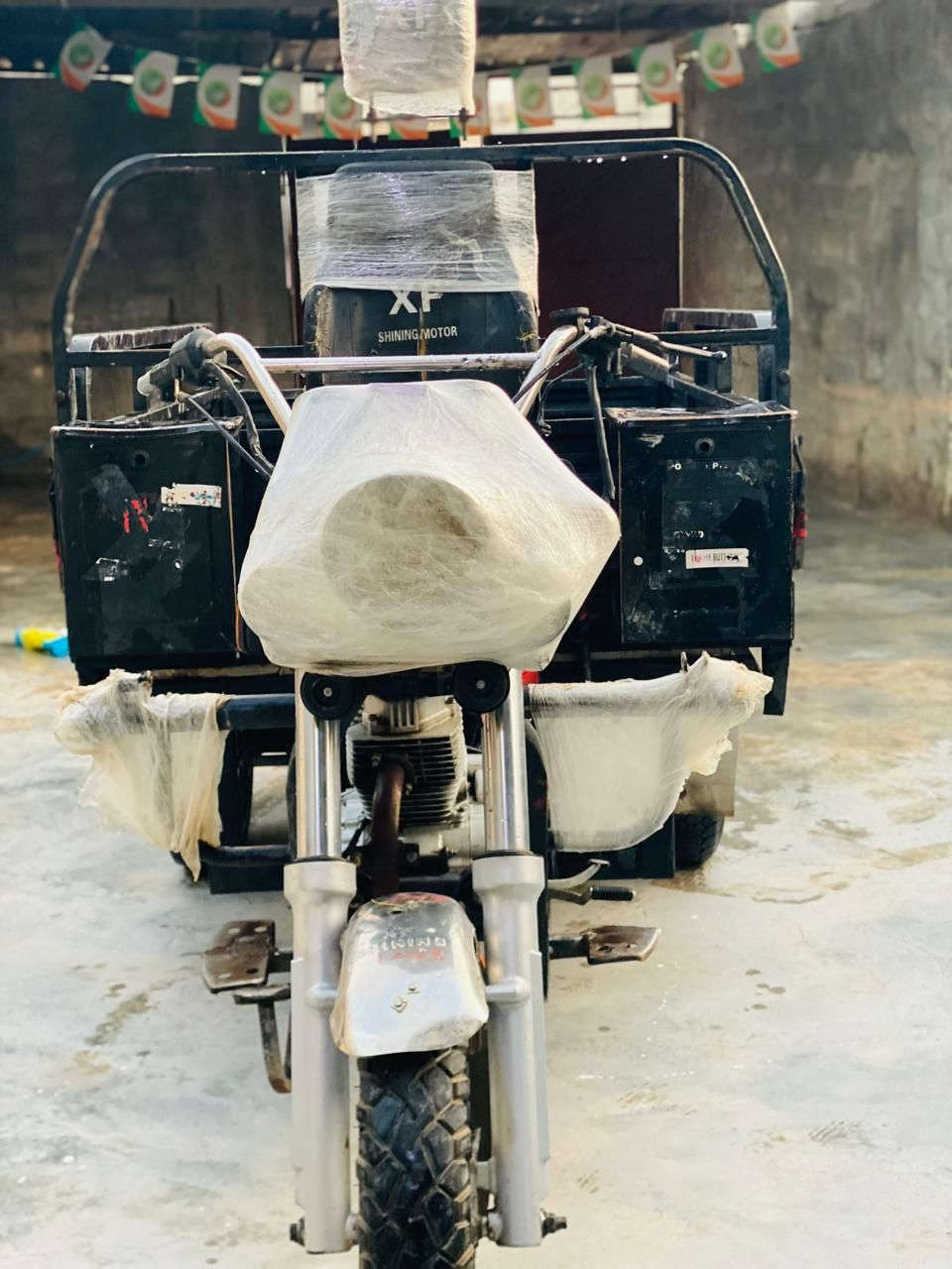 سلام عليكم 
ستوتات نضاف خير من الله مكفولات من كلشي 
( البيضه موديل 18 🤍 كمرك مدفوع  سعرها مليون و 200  ) و..( السوده موديل 20 بسعر مليون و 150) 
مكاني صلاح الدين قضاء طوز خورماتو  
***********
