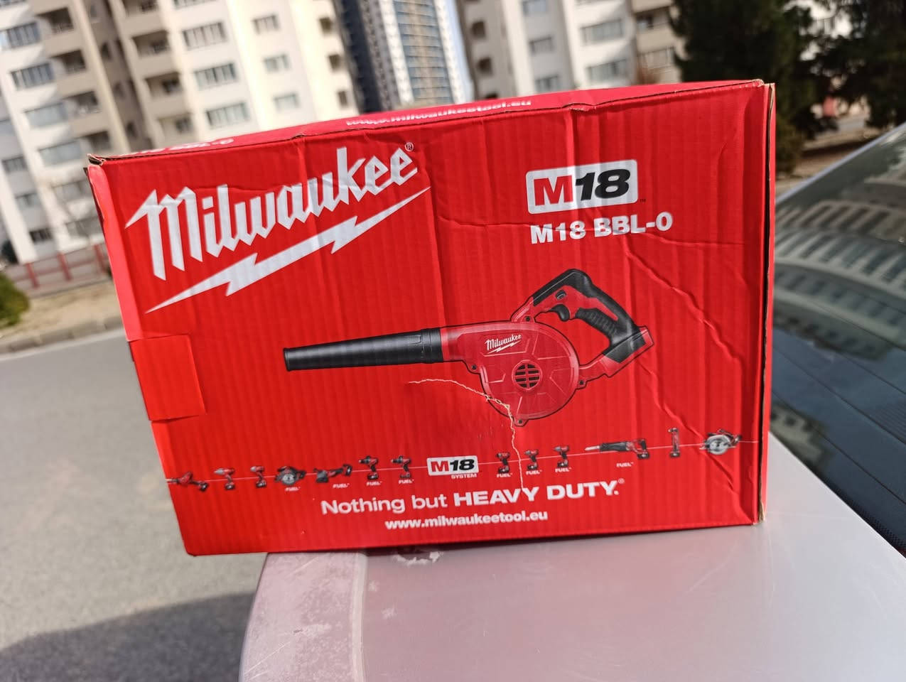 تتوفر مجموعة كبيرة ومتنوعة من العدد ماركة ميلواكي الأمريكية و ماركة تاف بيلت ، للحجز والاستفسار يرجى مراسلة الصفحة أو إتصال على واتساب ***********
