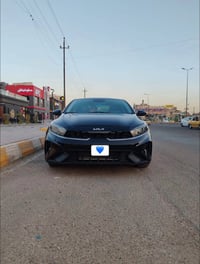 وبركاته كيا فورتي موديل 2024 للبيع ( بدون رقم ) نص مواصفات حادثها موضح...