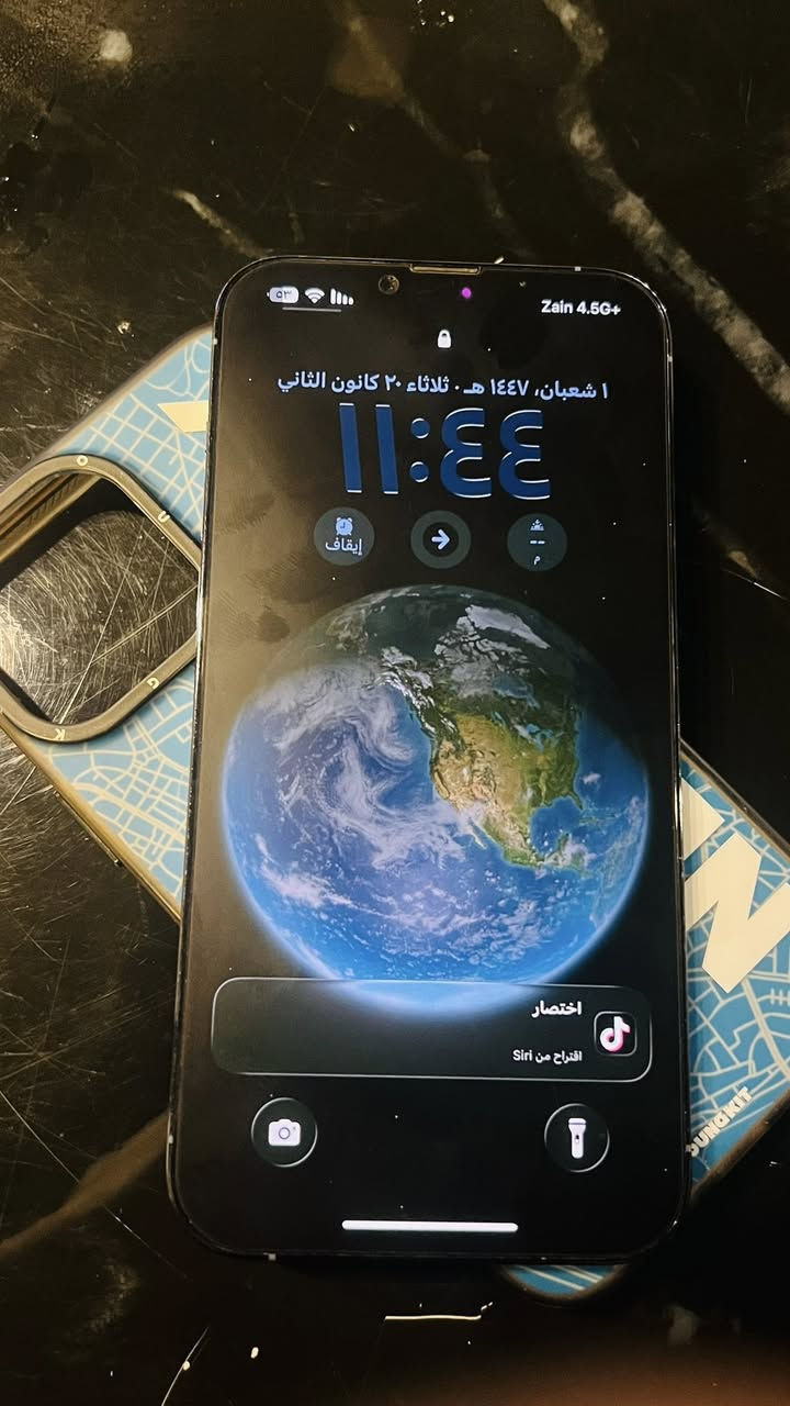 سلام عليكم آيفون ١٣ برو ماكس ذاكره ٥١٢ بطاريه ٨٧ نضافه فول وين ماتحب افحص السعر ٧٧٥ وبي مجال لون بحري مكاني نجف سلام راسل خاص وبيك خير وتدلل 
الرقم :*********** بي واتساب
