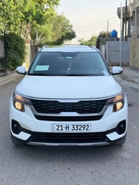عندي كيا سليتوس 2022 خليجي فوول مواصفات السيارة مكفولة كفالة عامة وماش...