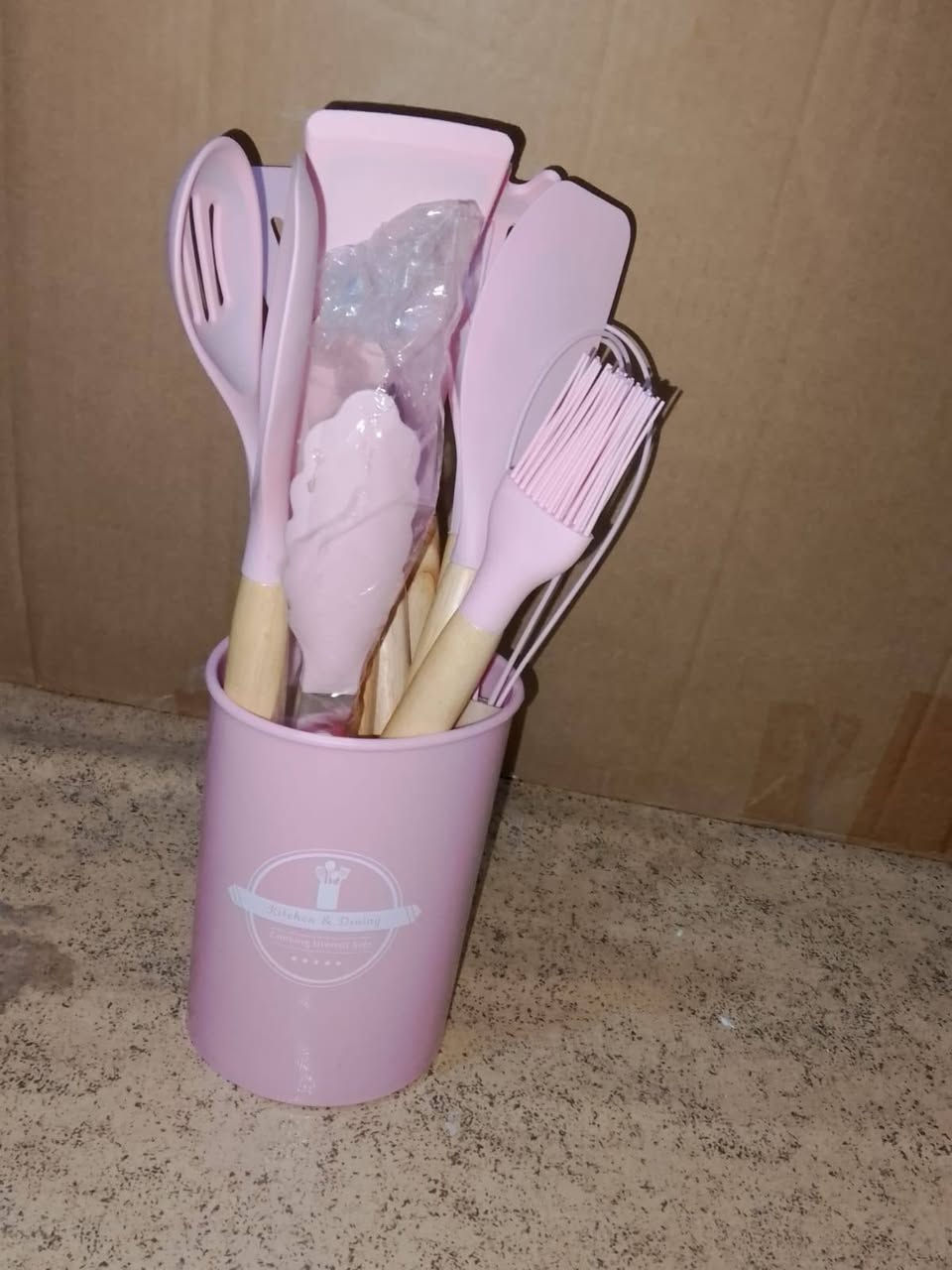 ادوات مطبخ


**إذا كنت صاحب هذا الإعلان وتريد حذفه لأي سبب، رجاءا أرسل رسالة إلى الدعم الفني**