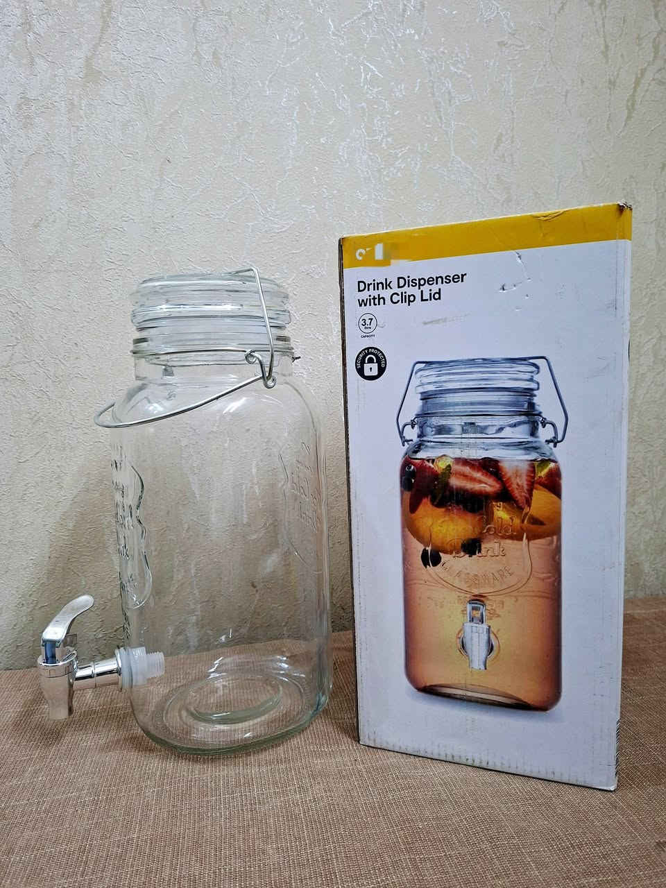 ترمز زجاج
 قياس ٣ لتر ونص
السعر ١٨ الف


**إذا كنت صاحب هذا الإعلان وتريد حذفه لأي سبب، رجاءا أرسل رسالة إلى الدعم الفني**