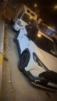 كورلا كروز 2025 فول خمس كامرات داخل جلداحمر رقم بغداد بسمي مكفوله كفال...