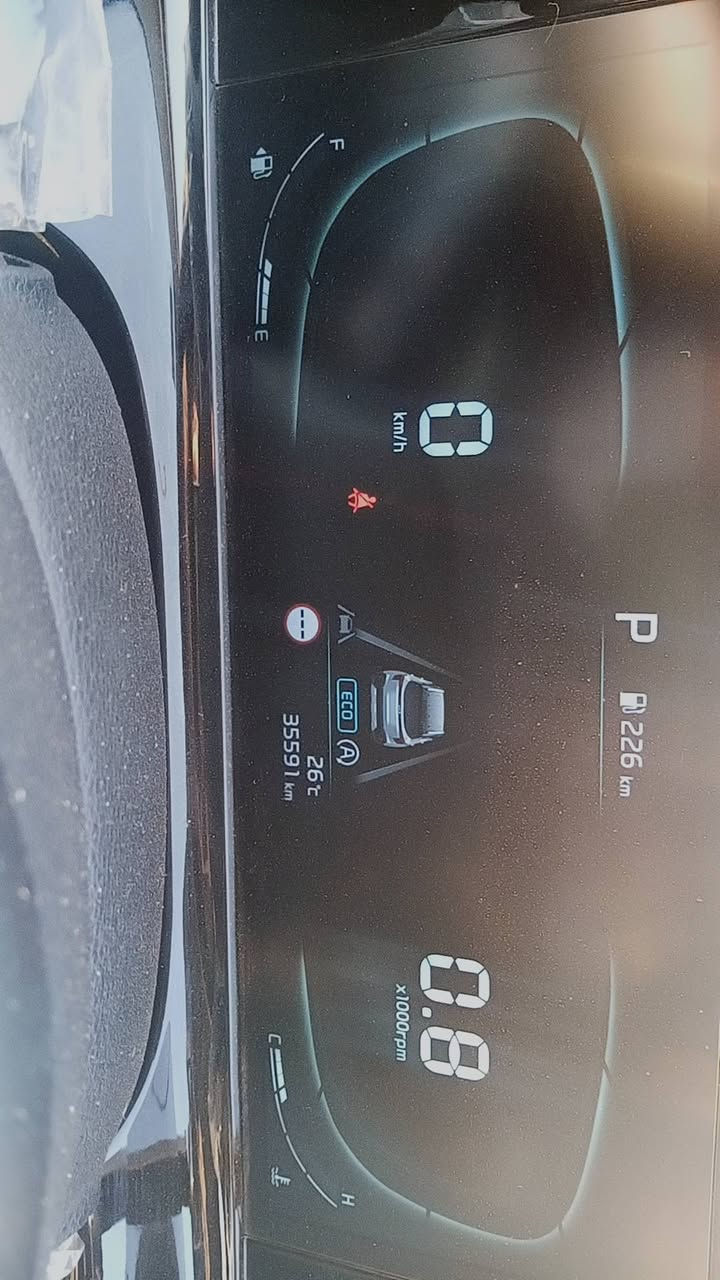 كيا سليتوس 2024 ماشية 35 الف مكفولة ما عدا شخط بالبلاستك موضح بالصور مستعجل على البيع السعر160
للاستفسار اتصال
***********
