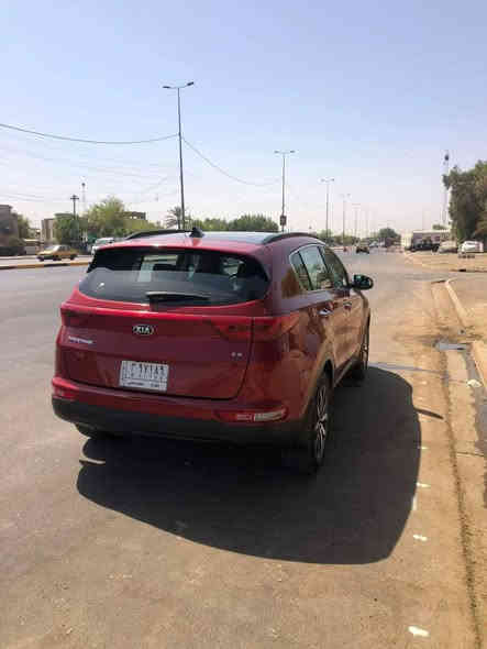 السلام عليكم كيه سبورتج موديل 19 حادث موضح بل صور تبديل بنيد وجاملغ فقط كفاله دواخل 
1-بصمه
2-مري شفط 
3-أشاير بالمري
4-اوتو هولد 
5-ويل كروم 
6-كشنات جلد 
7-كشن كهربائي 
8-تدفأه بالكشن 
9-رادار الشاشه
10-سماعات harman kardon 
11-رادارات جانبيه
12-حساسات خلفيه
13-تبريد قطعتين 
14-تبريد منفصل 
15-محرك 2400 جيتي 
16-مانع تصادم
17-تحديد مسار 
18-وفراش جديد
19بنرامه سلايت طكتين
سياره جديد جداً ماشيه 41مايل 
السعر 180 وبيها مجال 
رقم الهاتف ‏‪***********‬‏
العنوان حي العامل بغداد
