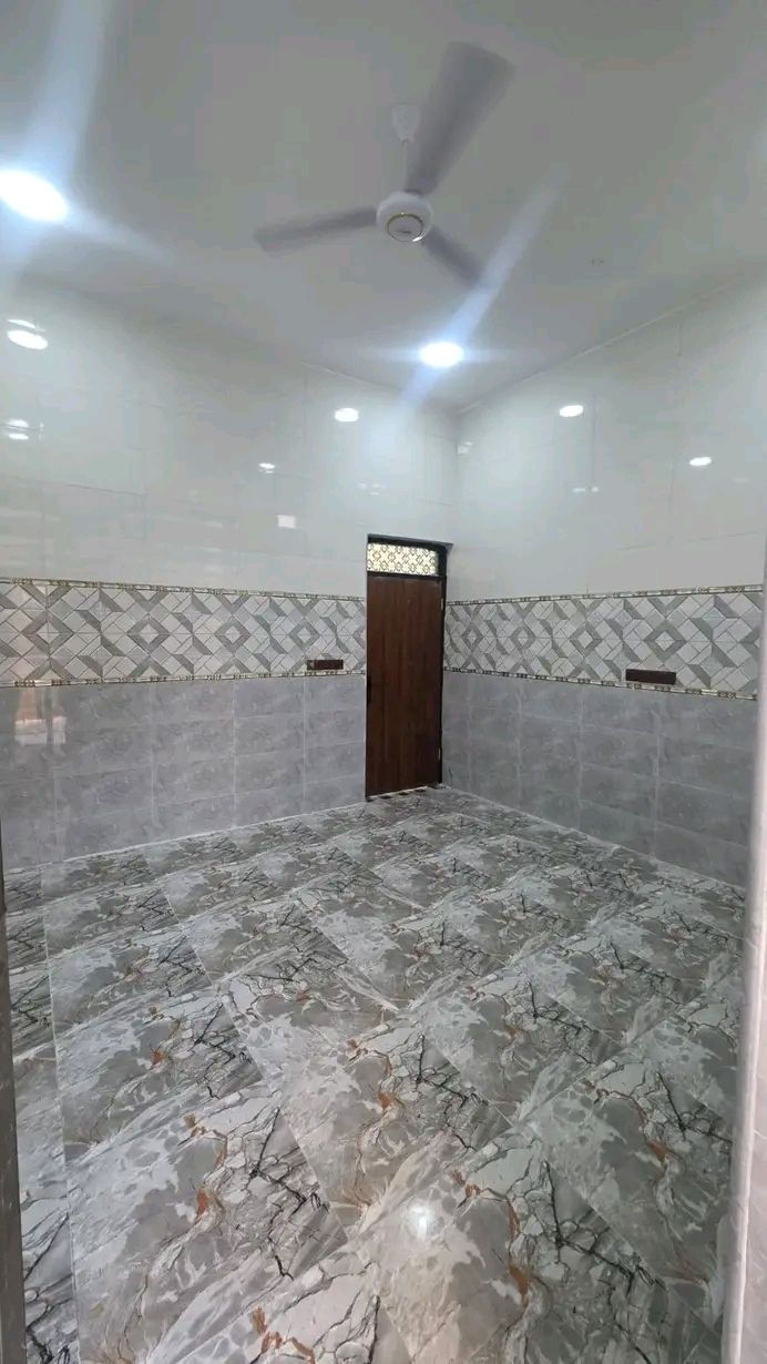 مستمرين/ بيت للبيع بالتقسيط في كربلاء ( سيف سعد  ) بيت عدد 2 

بالتقسيط طابو صرف مداور ثاني يوم بدائرة التسجيل العقاري 

بالتقسيط البيوت للبيع مساحه 120م / وثاني  100 متر طابقين 🔹يتكونن من✔️غرف نوم 3 ✔️استقبال✔️مطبخ✔️صحيات 2 ✔️صاله 

للاستفسار ومعلومات
 اكثر الاتصال على الرقم صاحب المنزل *********** واتساب فقط

كفيل عدد 2 _ موطن راتبهم على مصرف الرافدين
 
شهريا 500 الف فقط لا غير
مقدمه بسيطه 

البيوت طابو صرف _ نفس اليوم نتكاتب بدون استلام المقدمه لحين سحب بيان من التسجيل العقاري نداورلكم البيت من أسمي لأسمكم 

بيت كونكريت مسلح طابوق ايراني سيراميك مرمر ديكورات خريطة البناء اخر تحديث عافيات للشراي البيت تحفه تحفه ما سنة البناء 2026  توى كمل محد كاعد بي حتى ريحت الصبغ بي

رجاءا لحد يراسلني من المندوبين والمندوبات وبياعه شرايه و اصحاب مكاتب العقار لحد يراسلني رجاءا 

.🧡  هناك بيوت بس تكمل ننشرها  لكم بعدة مناطق في كربلاء بالتقسيط  ايضا

فقط واتساب الرقم اعلاه

ملاحظه 
هناك تخفيض للمعلمات و المدرساات وموظفات الصحه 

فقط واتساب 
صاحب البيت
عيدكم مبارك وكل عام وانتو بخير بمناسبة تنصيب الامام علي ع 😘
