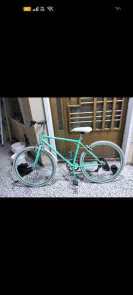 السلام عليكم بايسكل c700 حجم 24 گير وعگرب السعر 50 وبي مجال بغداد المشتل رقم الهاتف ***********
