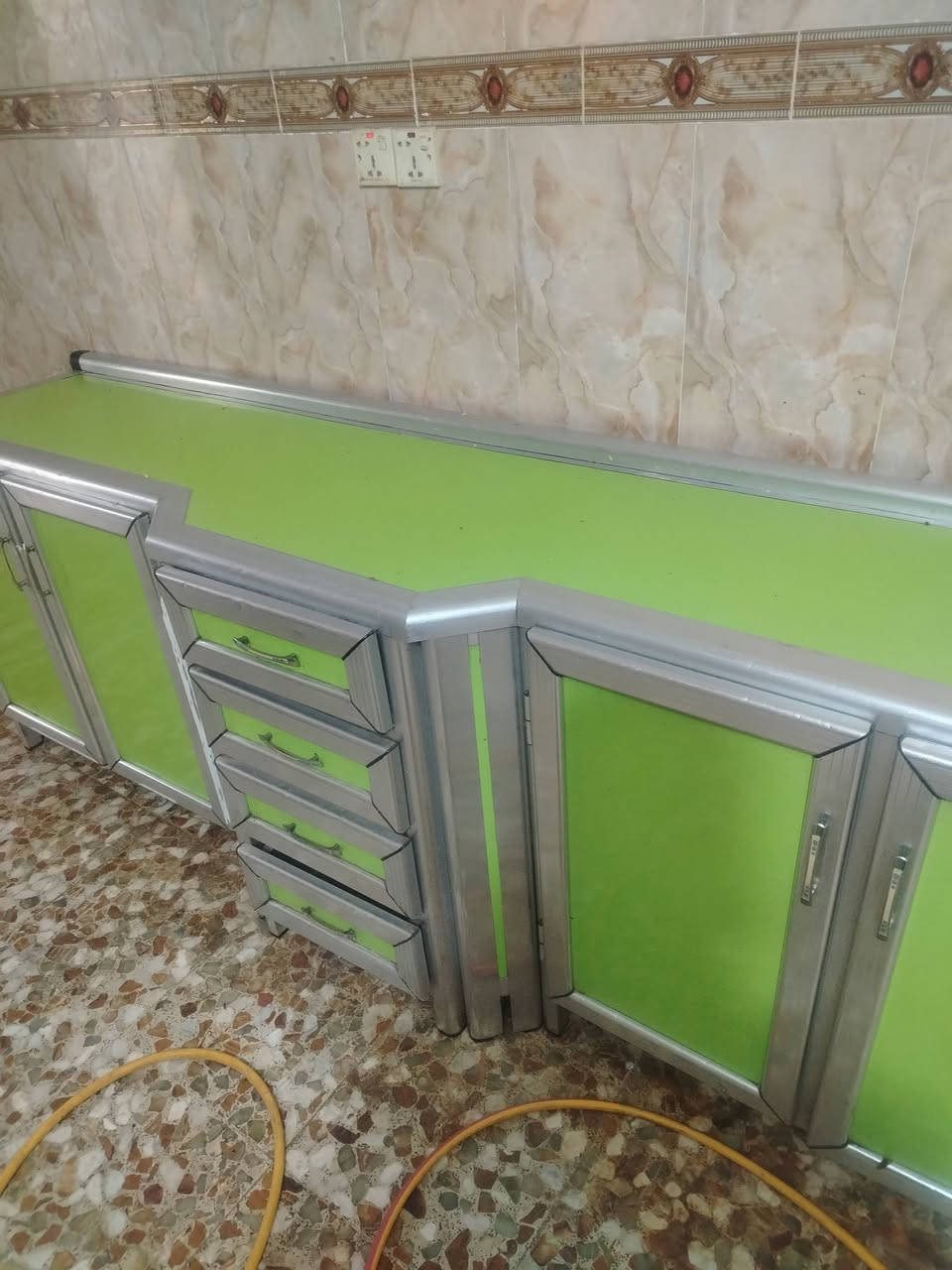 كاونتر مع الملحق للبيع نظيف حيل السعر 200من الاخير المكان بغداد


**إذا كنت صاحب هذا الإعلان وتريد حذفه لأي سبب، رجاءا أرسل رسالة إلى الدعم الفني**