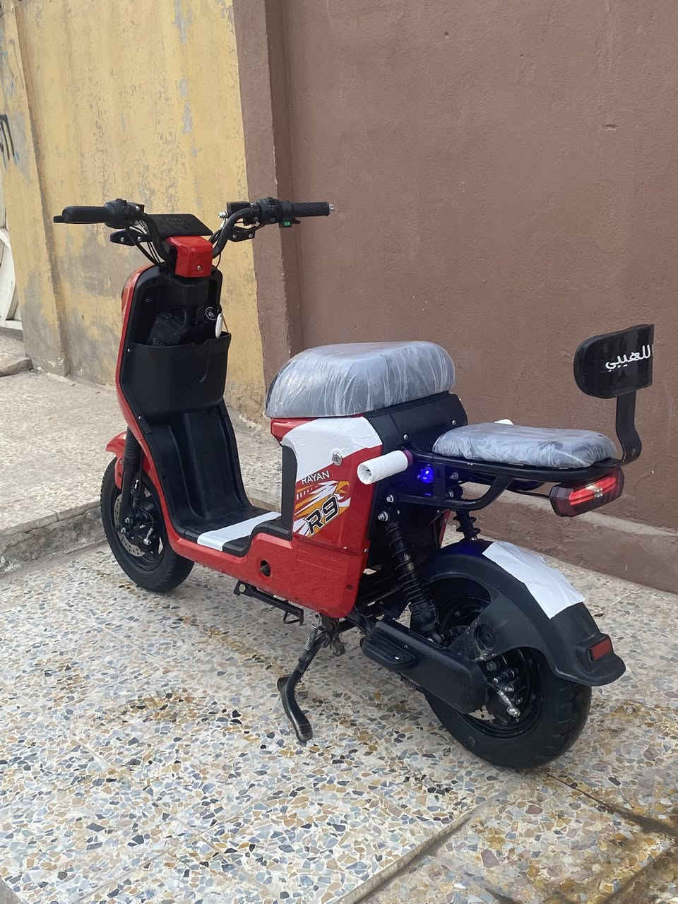 السلام عليكم ماطور شحن للبيع R9ريان بطاريات حجم كبير باقي التفاصيل خاص ***********
