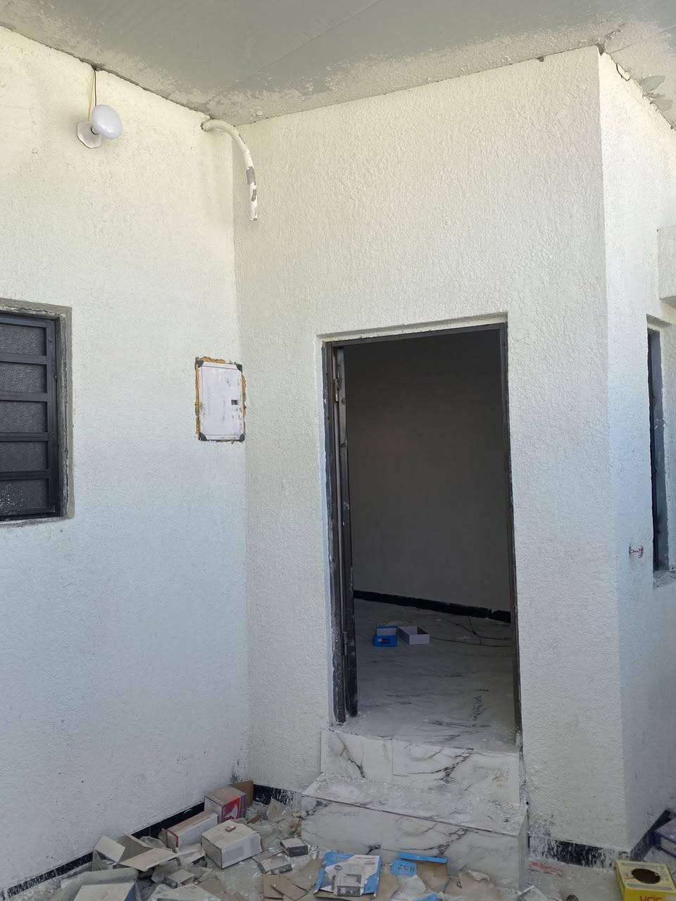 سلام عليكم بيت اللبيع بشط العرب بل جباسي بيت حديث طابو صرف زراعي سند 25 مساحه 100 صقف سندويج سعر 38
***********
