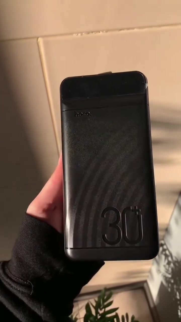 "تعبت من موبايلك يطفي بأكثر لحظة تحتاجه بيها؟ 🔋"
"مع وحش الطاقة من هوكو سعة 30000mAh، انسى هم الشحن لأيام! شحن سريع، أمان عالي، وحتى إضاءة للطوارئ بجهاز واحد. لا تخلي موبايلك يغدرك!"
.
السعر 🔥 29.000 🔥 لفترة محدودة 
.
للطلب تواصل معنا عبر واتساب : ***********
او اطلبه مباشر من موقعنا www.al-safeer-shop.com
