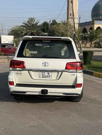 لاندكروز • ٢٠١٧ • فول الفول