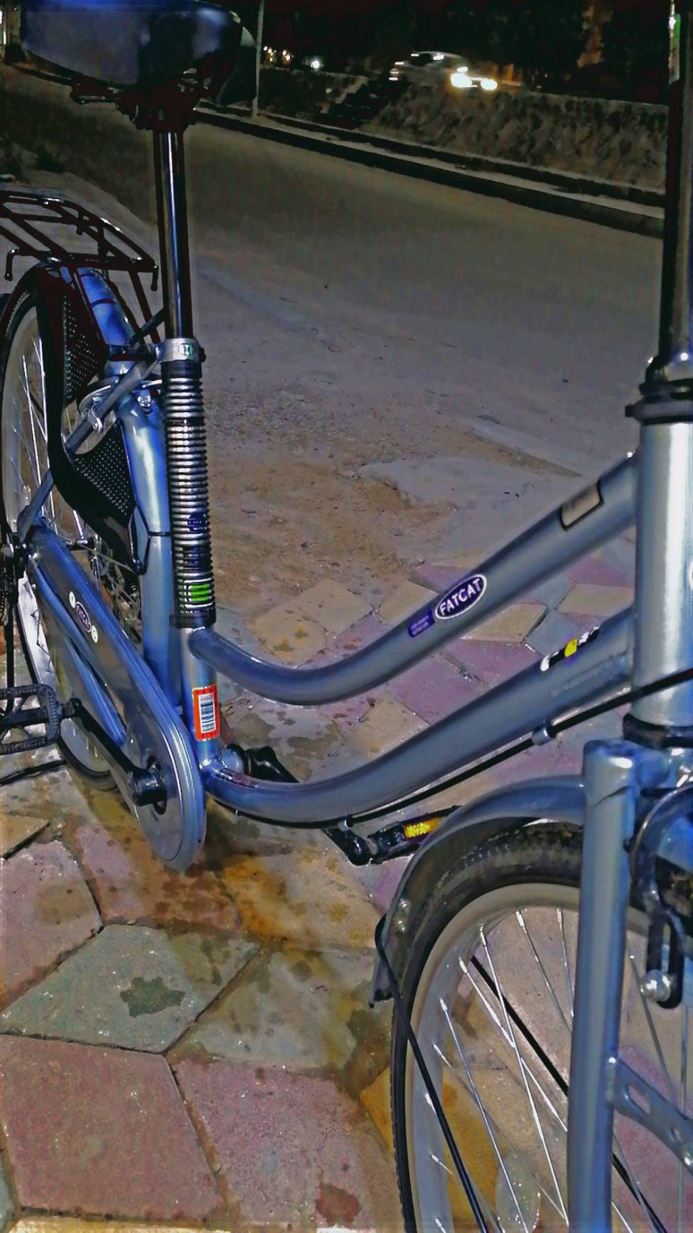 بايسكل ياباني حجم 26 بعده جديد الله يشهد اخذته قبل  سبوعين بس عتازيت واريد ابيعه شخط مابي والله السعر 110 وبي مجال للتواصل ***********