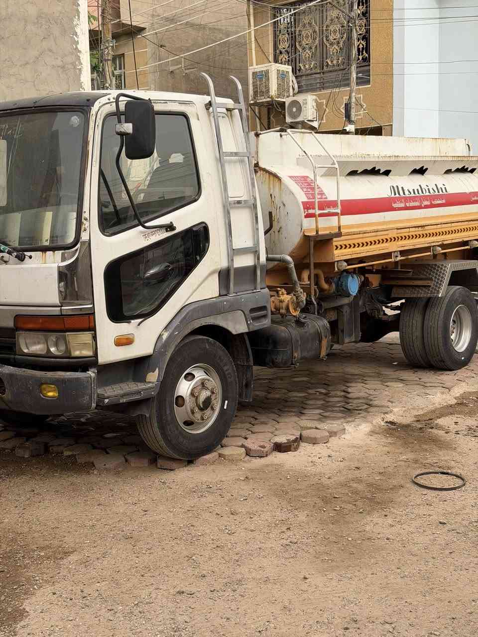 تنكر كاز للبيع بغداد تحويل مباشر
حموله 5000الاف لتر مع شهاده سلامه جي بي اس
للاتصال ***********مكان السياره بغداد موديل قع

