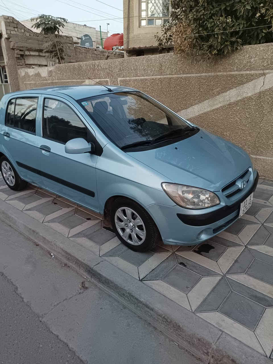 السلام عليكم
هونداي جيتز موديل ٢٠٠٨

ماشيه 126
المحرك 1600

بيه باب خلف السائق مبدل  بدون دواخل

المكينه والكير مكفولات  التبريد جيد جدا

العنوان بغداد حي العامل 

السعر  70

للاتصال ***********
