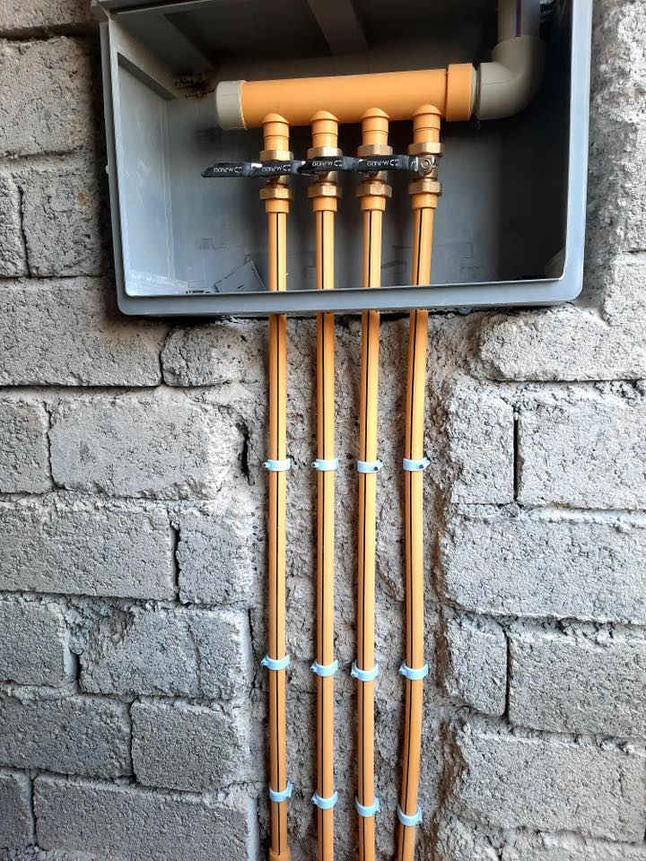 عملنا في بيجي
ماء
مجاري 
كهرباء
غاز
كامرات

‭0780 072 0498‬
