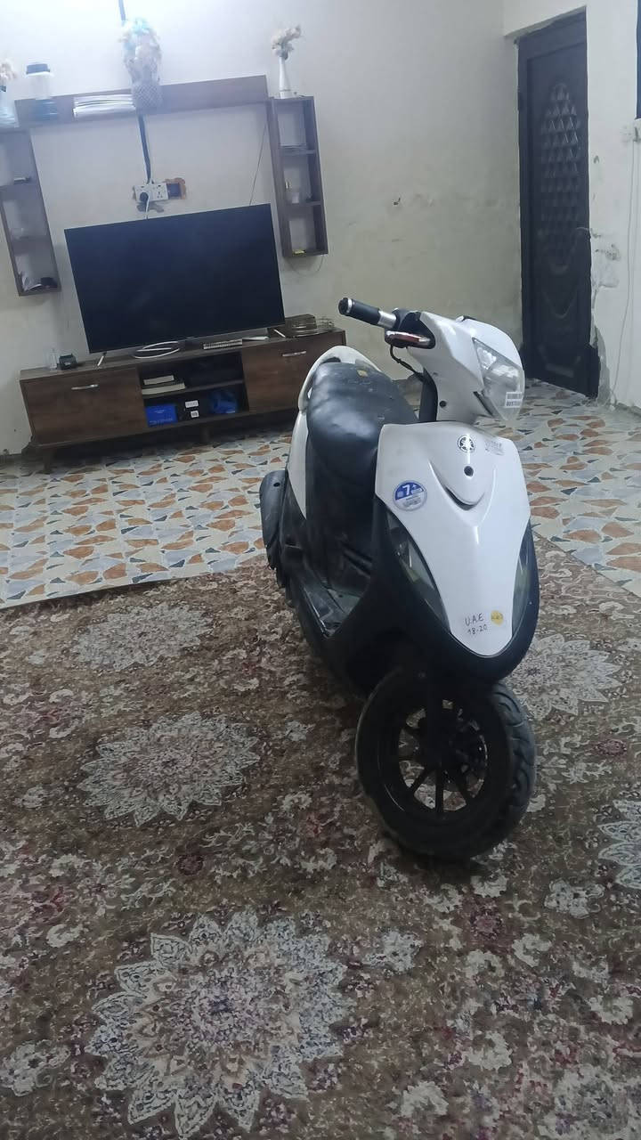 السلام عليكم شباب عندي دراجه للبيع ماكس عدله السعر المطلوب بها 600 وبيعه مجال   الرقم  مكاني بغداد شارع الجزيره

***********
