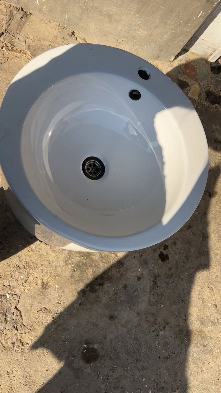 السلام عليكم 
عندي هايه المغسله اشتريتها ب٧٥ مصار هوايهه وممستخدمتها نهائياً اريد ابيعها لان اريد احول بيتي انطوني بيها سعر واخذوها مكاني بغداد


**إذا كنت صاحب هذا الإعلان وتريد حذفه لأي سبب، رجاءا أرسل رسالة إلى الدعم الفني**