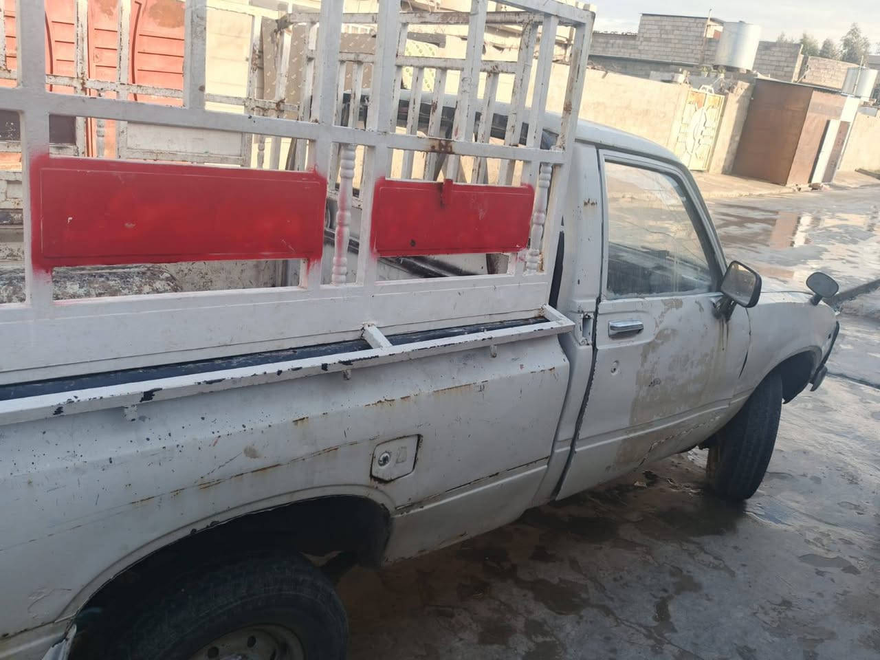 موديل 80 شرط التحويل كير اكسن شرط المحرك بي رخاوه سياره شغاله صدر معمر خياس مابيها كابون موجود السعر 15 وبي مجال موصل الايمن


**إذا كنت صاحب هذا الإعلان وتريد حذفه لأي سبب، رجاءا أرسل رسالة إلى الدعم الفني**