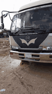 نيسان موديل 94 • جاهزة للعمل • شارع الجزيره بغداد