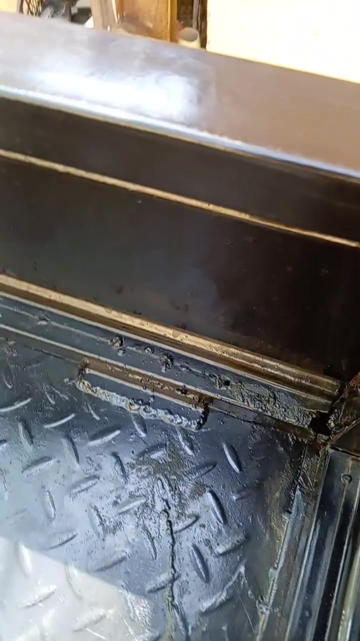 ستوتة للبيع وكيلها الجنابي ٢٠٢٠ نضيفة كل شيء ما عايزة كلة جديد مدينة نضيفة بنضافت الصور الحصيرة مصبوغة للجمالية نجف حولي شارع ٣٠خلف ملعب النجف للتواصل ***********
