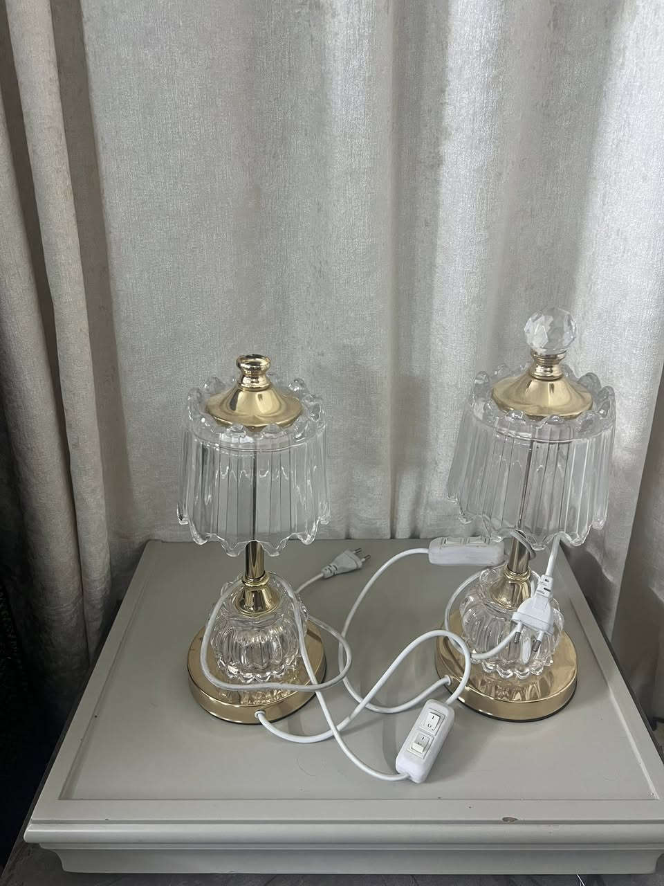 الثريات عدد 2 نفس الشكل فقط وحده منهن مكسور الجناح وملزكينه مكان جميله


**إذا كنت صاحب هذا الإعلان وتريد حذفه لأي سبب، رجاءا أرسل رسالة إلى الدعم الفني**