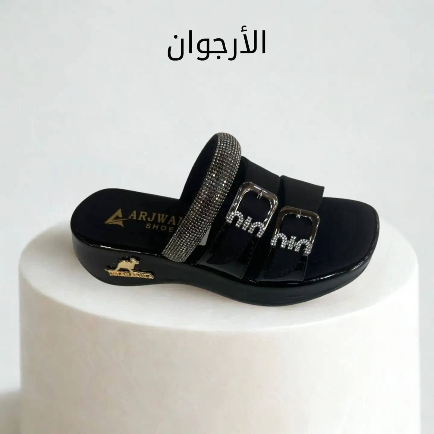 السلام عليكم سلبر الي صاير ترند توفر عدنه ويوجد توصيل محافظات تواصل معنا عل رقم ‏‪***********‬‏ عل واتساب وكلشي موجود وكعب ورياضي يتوفر
