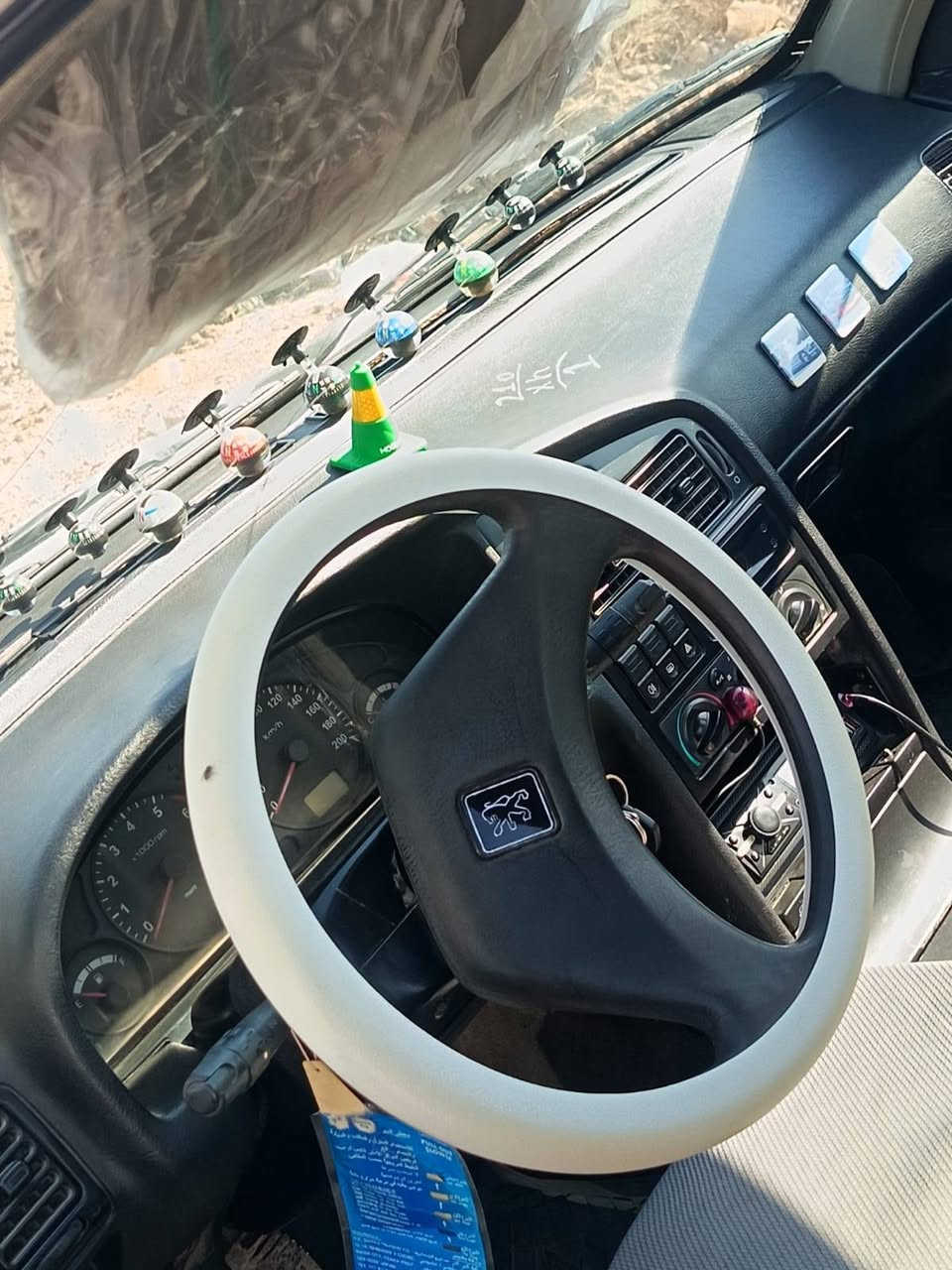 سلام عليكم بيجو راوئ موديل 9 سياره جهازه مكينة وكير خير من الله تبريد ثلج منضومه زنون باتر جديد عنبار جديد بدون راعي سعر 15 وبيه مجال العنوان واسط ***********
