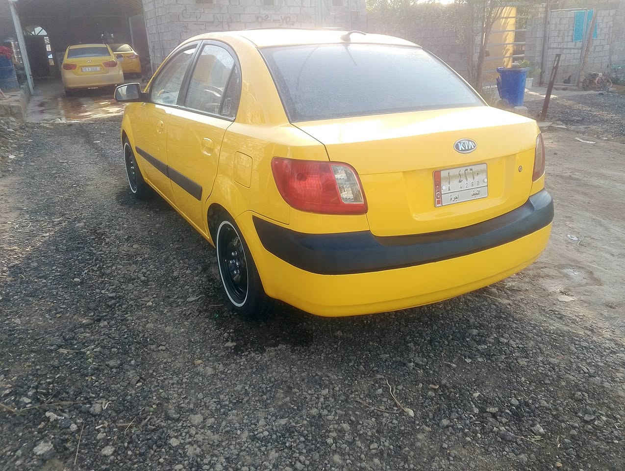 السلام عليكم كيه ريو للبيع موديل 2009خليجي فول اوتوماتيك السياره مكفول كفالة مكينه  ستميه كير حداديه تبريد تخم تاير كله جديد مكين وكير ستوني شادهن جدد مكان السياره ديوانيه السعر 82وبيهه مجال غير متواجد على الفيس اتصال ***********
