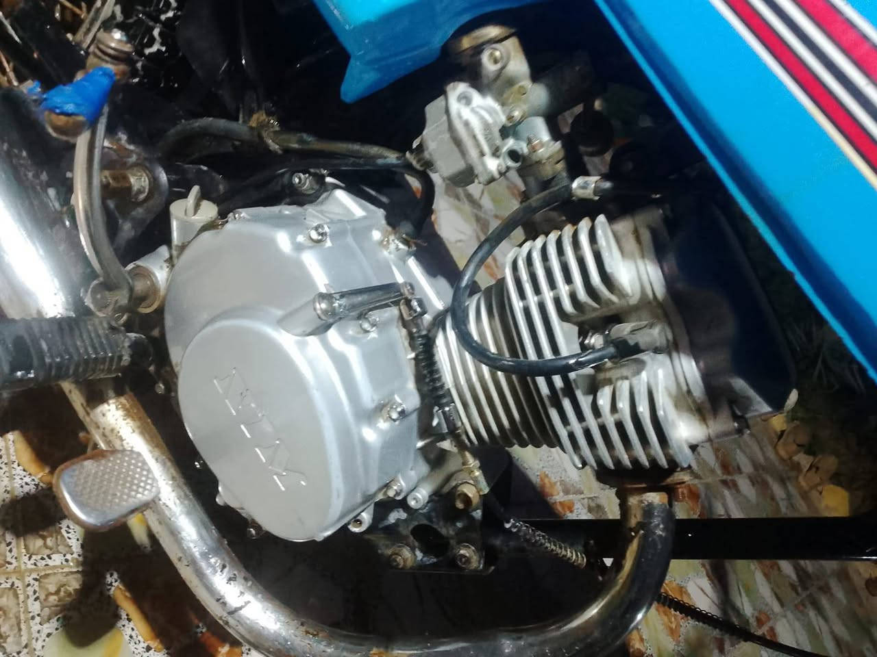 سلام عليكم دراجه للبيع نامه كلك محرك يخبل بي شلعه يشك الگاع مكان الشطره سعر خاص ***********
