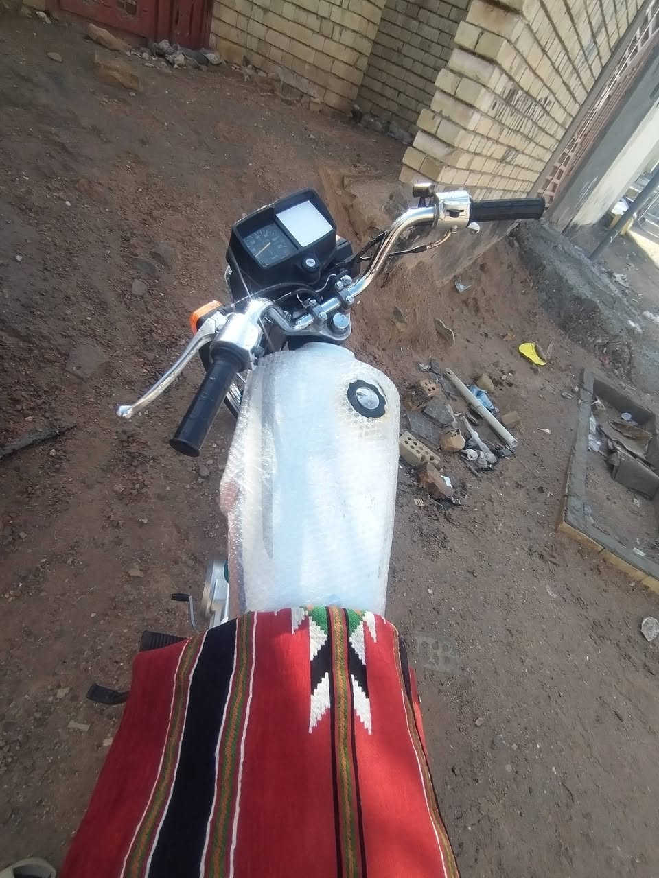 نامة موديل 20 وكيل العارضي محرك 24 ما بيها نقص كبل تترقم لان اوراق اصولي كاملات السعر 900 وبيها مجال للشراي مكان نجف حي النداء عامود 54 سايدين الاميرات مقابل مول بغداد استفسار ***********
