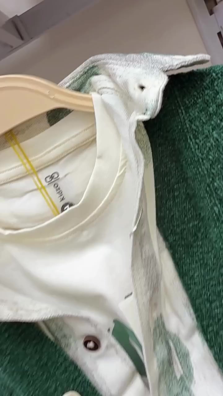 • لوحة فنية ! توقيع مينى مون🔝💚
#Mini_Moon 🌕
• الفرع الأول : سمنود - شارع الكنيسة بجوار صيدلية سعود 
• الفرع الثانى : سمنود - شارع الكنيسة بجوار الفرع الأول 
• الفرع الثالث : سمنود - شارع المستشفى أمام مطعم أخترنالك 
• تليفون : 01080666001
• مع مينى مون خليكى فى المضمون


**إذا كنت صاحب هذا الإعلان وتريد حذفه لأي سبب، رجاءا أرسل رسالة إلى الدعم الفني**