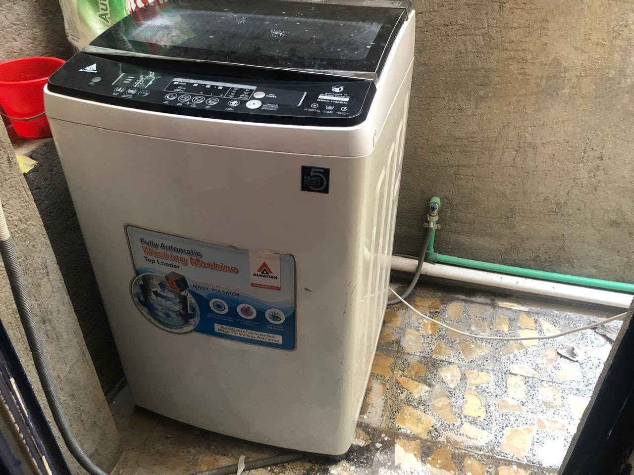 غراض بيت للبيع الغراض مستعجلين على بيعتهم مبردة حديد نوعية الونيا ومبردة ام الدكت نوعية توسان وغسالة الحافظ حجم 20كيلو فول اوتماتيك العنوان بغداد الزعفرانيه الي يريدهم يراسل عالخاص


**إذا كنت صاحب هذا الإعلان وتريد حذفه لأي سبب، رجاءا أرسل رسالة إلى الدعم الفني**