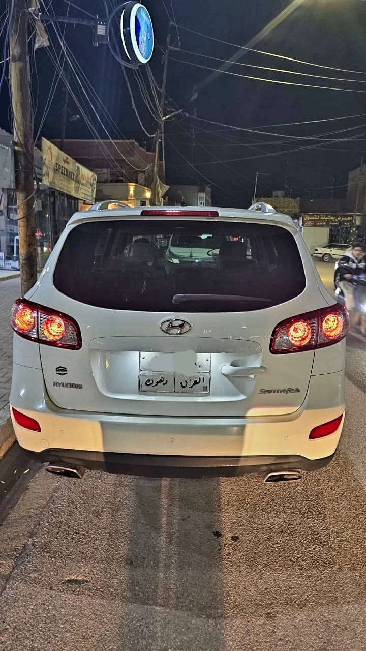 سنتافي ٢٠١٠ وارد خليجي مكاني #بعشيقة_موصل
بدون قطرة صبغ بشرط
مكينة ٤ سلندر حجم ٢٤٠٠ شرط الفحص بدون نفخ وصرف كير بشرط 
مواصفات 
مري شفط شاشة تاب حساسات خلفيه شركة كاميرة شركة تحكمات تبريد مركزي ٣ قطع 
رقم دهوك عليها غرامة ١٠٠ الف تنزل من السعر
للاستفسار
*********** بيه واتساب
*********** بيه واتساب
ترهم مراوس وترهم قسط فقط للمناطق القريبة وترهم نقد من هيج ما كتبت السعر شراي اتصل وتدلل الحمدانية, نينوى
