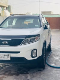 سورنتو • ٢٠١٤ • ٦سلندر