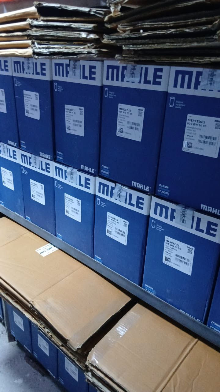 يتوفر خدمة توصيل 🚚 كافة محافظات العراق تتوفر لدى محل الحاج داوود سعيد مواد تجفيت للمولدات دايو دوزان 8 سلندر 10 سلندر 12 سلندر البي بكافة الموديلات مان بكافة الموديلات من المناشئ العالميه 
بغداد شارع الشيخ عمر الثاني
هاتف ☎️ ***********-***********
