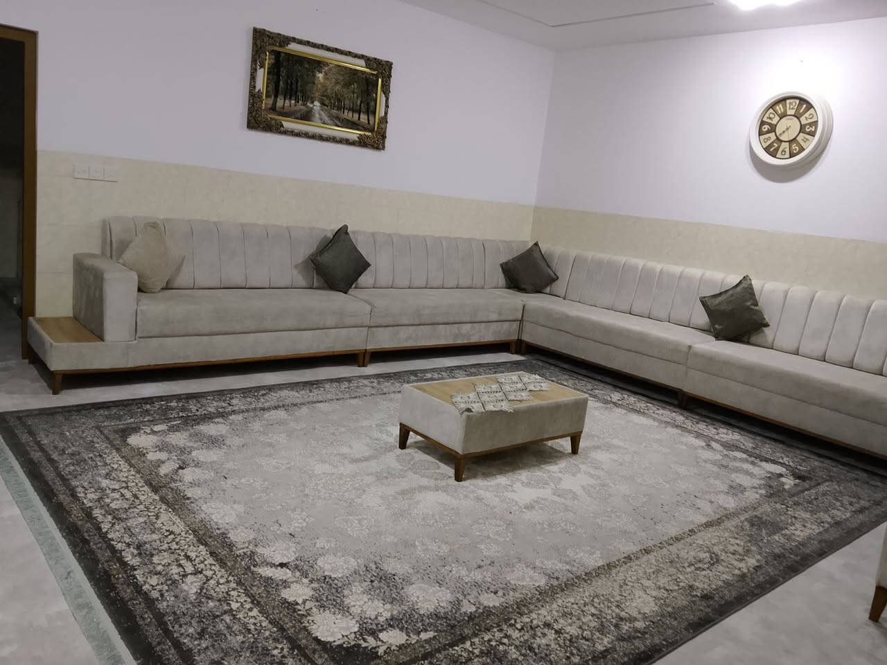 قەنەفەی ١٣ نەفەری 

لە سلێمانی بۆ فرۆشتن

0770 157 9200
