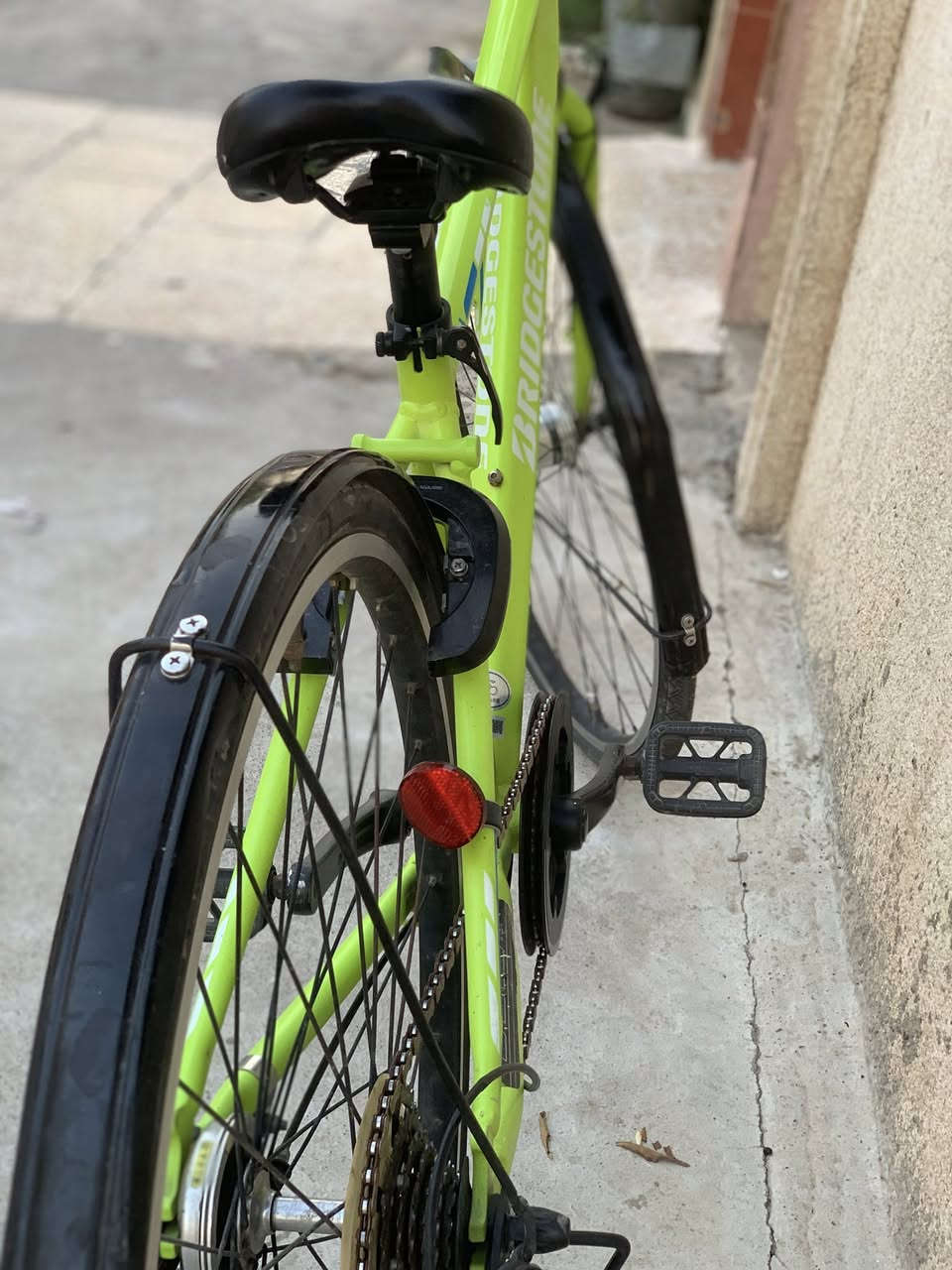 للبيع
بايسكلBRIDGESTONE🤫

حجم 27📌
البايسكل حيل نضيف ✈️
السعر 250وبي مجال🚲


**إذا كنت صاحب هذا الإعلان وتريد حذفه لأي سبب، رجاءا أرسل رسالة إلى الدعم الفني**
