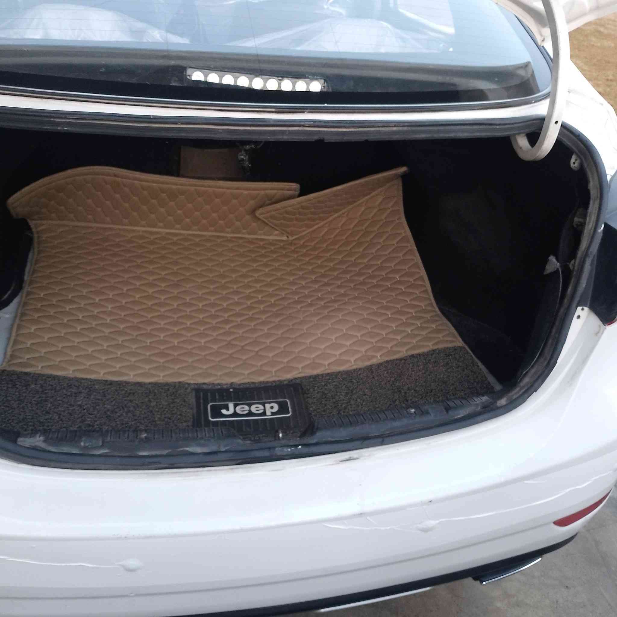 السلام عليكم انتره 2016خليجي فول مواصفات رقم اربيل  بيه صفحه صبق بدون دواخل السعر 110وبيه مجال الشراب  مكان السياره الانبار الرمادي  يتصل علخط ***********
