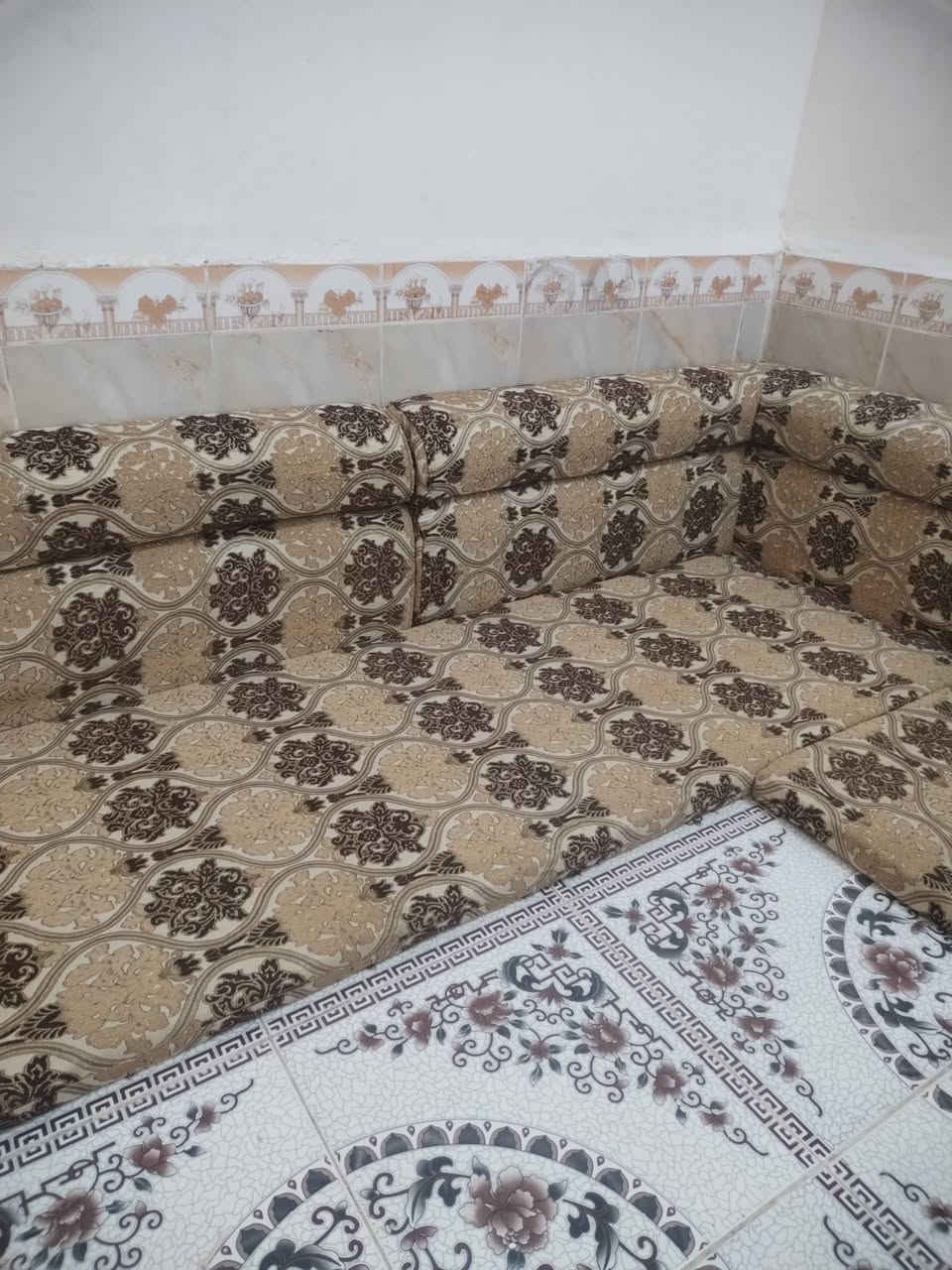 جلسات عربيه البيع نضيف كلش ناصريه مركز
***********
