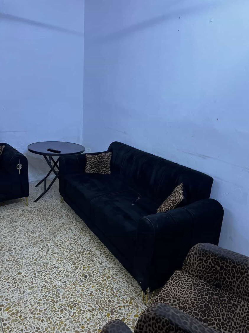 تخم نضيف سعر ١٧٥التصال عله رقم 

+964 772 965 3680


**إذا كنت صاحب هذا الإعلان وتريد حذفه لأي سبب، رجاءا أرسل رسالة إلى الدعم الفني**