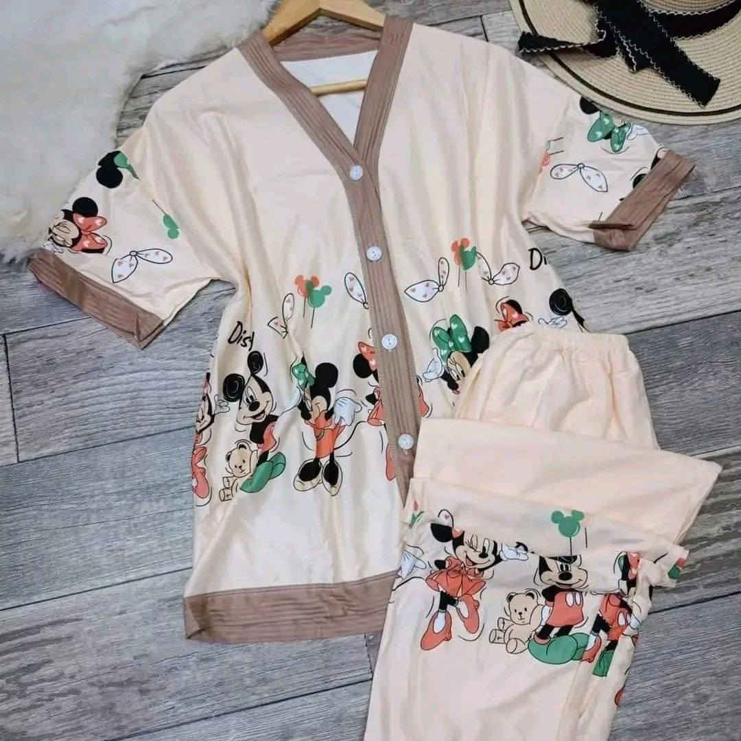 😍#جديدنا_وصل😍
 اتراكات ازرار نسائي متوفر جمله مفرد 
#الخامايه_فانيلة_قطني_ درجة_اولى 
القياس. فري سايز   
التوصيل لكل المحافظات 5 🚗
للحجز والتوصيل مراسلة 👈🏻 الصفحه
#الجميع


**إذا كنت صاحب هذا الإعلان وتريد حذفه لأي سبب، رجاءا أرسل رسالة إلى الدعم الفني**