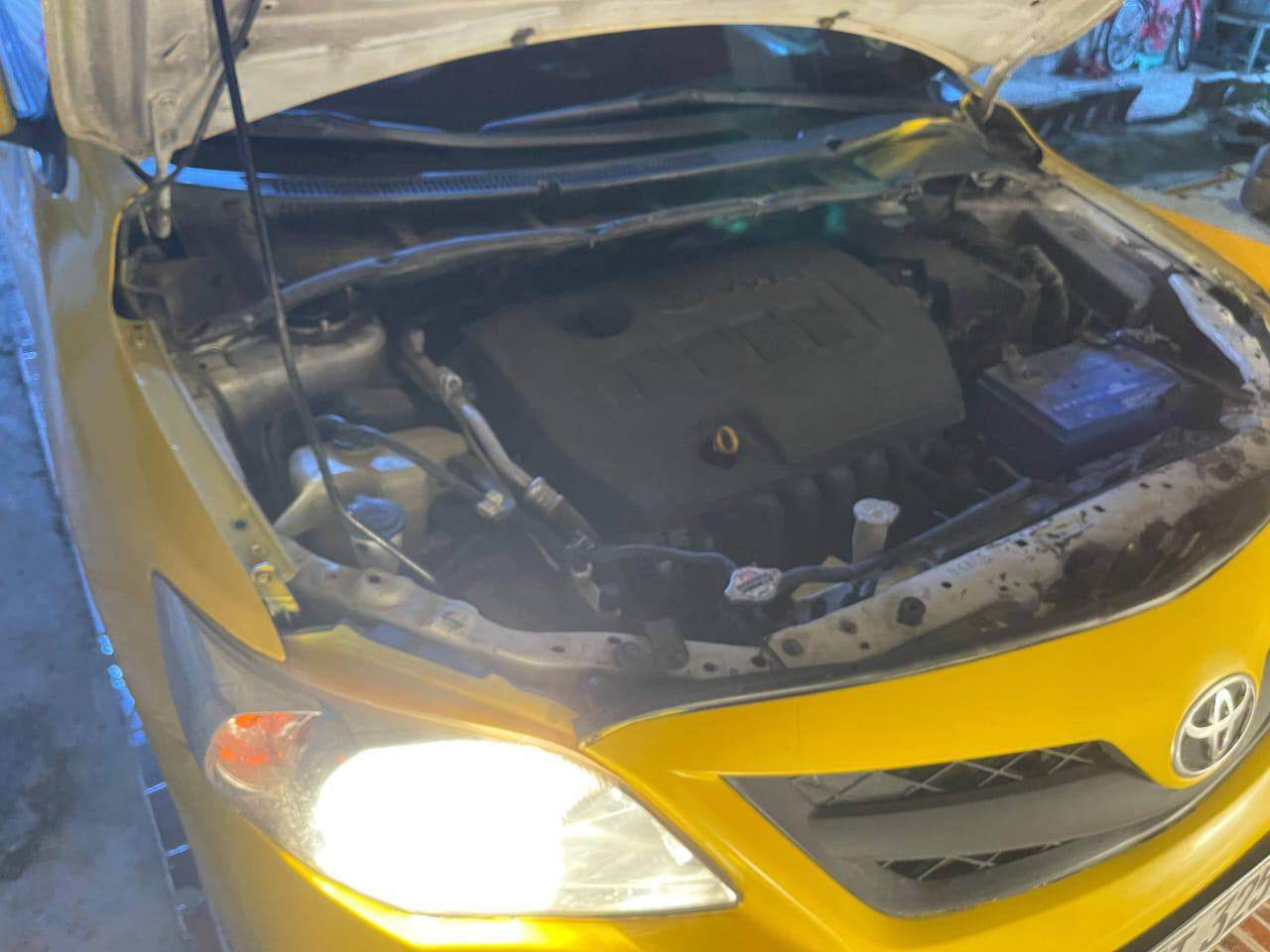 بيع مستعجل كورلا 2009 محدث 2013 والسونار مرفق بالمنشور فقط على المعاينه خابرني سياره شوفة العين على حبايه ونص بدون برغي نقص وشكو تحت السياره من صدر متبدل جديد مع وصل ضمان للمصداقيه صبغة اولى حتى صقل وبوليش بعده مصايرر
رقم سياره بغداد الجديد بسمي مصفره هيئه وغرامه
سعر السياره 105 وبيها مجال مكاني ديالى خانقين 
للأستفسار اتصل ***********
